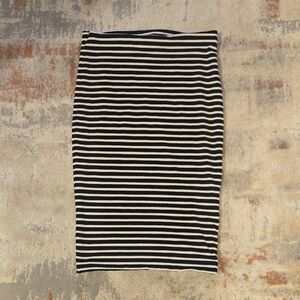 H&M striped pencil skirt - S